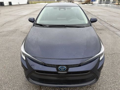 Used 2025 Toyota Corolla LE image 12