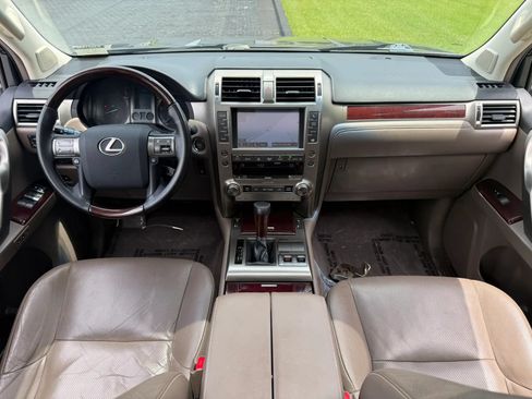 Used 2019 Lexus GX 460 Premium AWD/4WD image 16