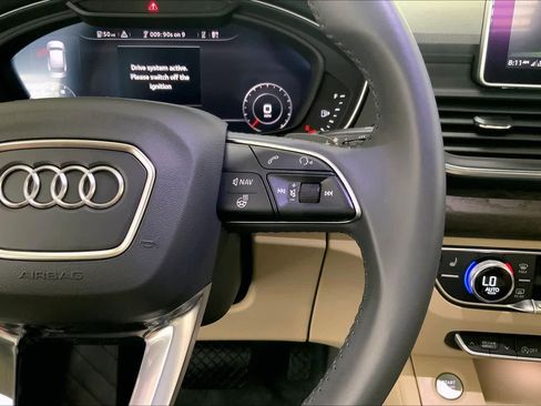 Used 2019 Audi Q5 2.0T Premium Plus w/ Premium Plus Package AWD/4WD image 23