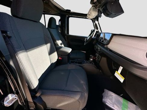 New 2026 Jeep Gladiator Willys image 27