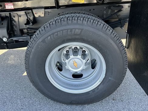 New 2025 Chevrolet Silverado 3500 W/T w/ WT Convenience Package image 10