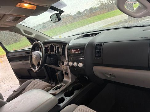 Used 2012 Toyota Tundra 2WD Double Cab w/ SR5 Pkg image 18