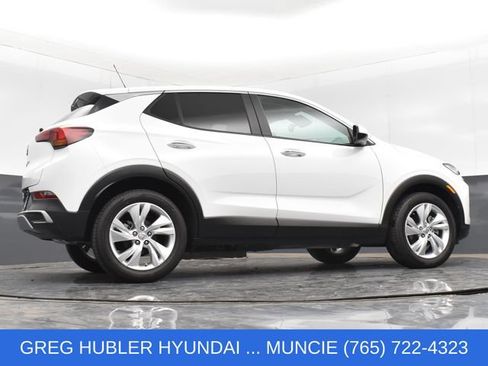 Used 2024 Buick Encore GX Preferred w/ Comfort Package FWD image 20