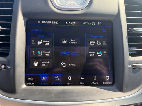 Certified 2022 Chrysler 300 Touring L w/ Popular Equipment Group AWD/4WD image 27