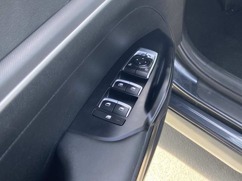 Used 2023 Kia K5 LXS image 16