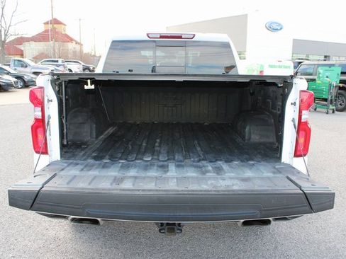 Used 2022 Chevrolet Silverado 1500 LT Trail Boss w/ LT Trail Boss Premium Package image 7