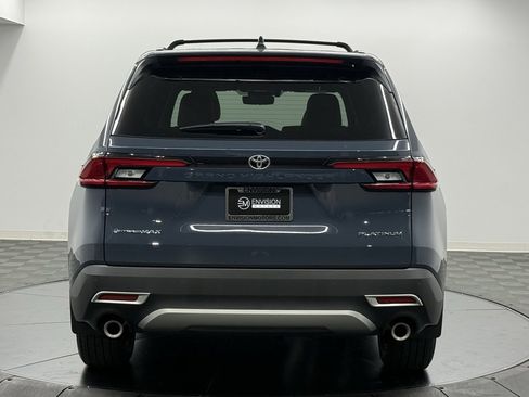 New 2026 Toyota Grand Highlander AWD Hybrid image 8
