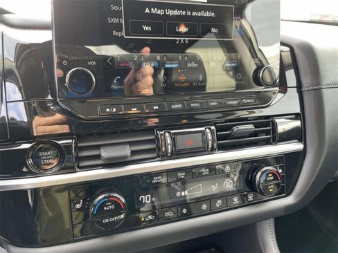 New 2025 Nissan Pathfinder SL image 31