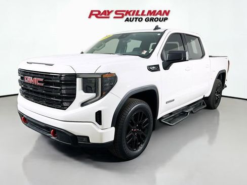 Used 2025 GMC Sierra 1500 Elevation image 3