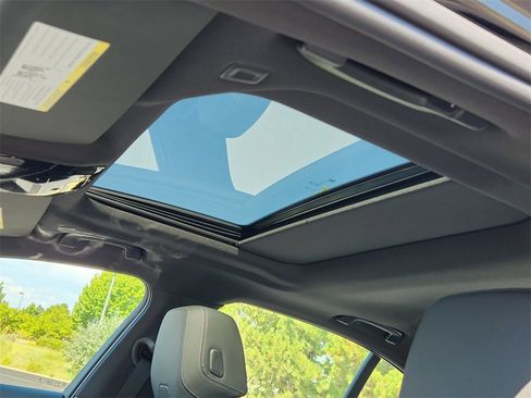 Certified 2024 BMW i5 eDrive40i w/ Premium Package image 31