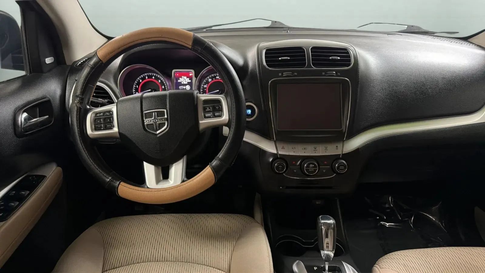 Used 2013 Dodge Journey SXT w/ Flexible Seating Group FWD image 10