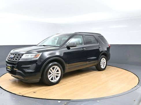 Used 2017 Ford Explorer 4WD image 7
