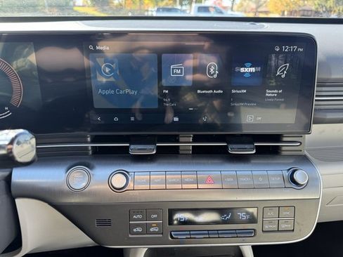 Used 2024 Hyundai Kona SEL image 23