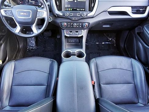 Used 2024 GMC Terrain SLT AWD/4WD image 20