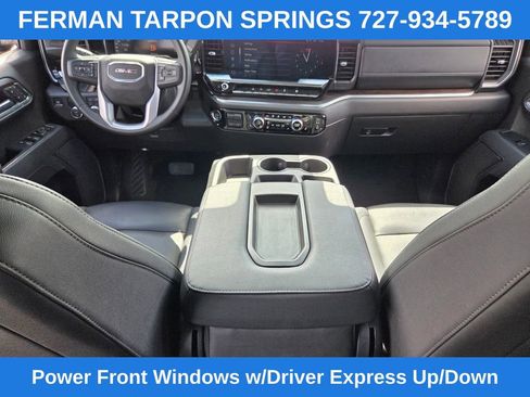 Certified 2025 GMC Sierra 1500 SLT image 19