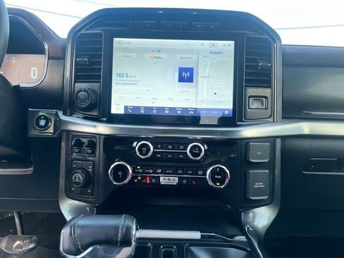 Used 2022 Ford F150 Lariat w/ Equipment Group 502A High image 16