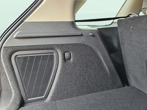 New 2026 Lincoln Corsair Premiere image 27