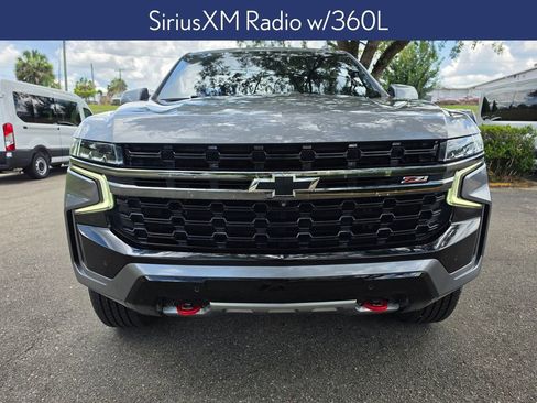 Used 2021 Chevrolet Tahoe Z71 w/ Luxury Package AWD/4WD image 7