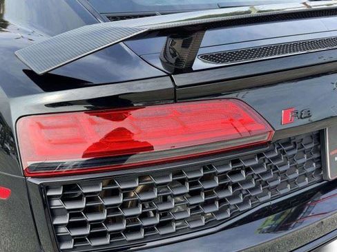 Used 2021 Audi R8 V10 performance AWD/4WD image 16