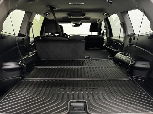 Used 2019 Honda Pilot Touring image 41
