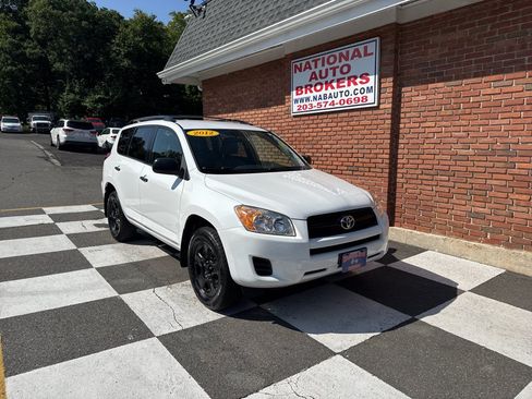 Used 2012 Toyota RAV4 4WD w/ Value Pkg image 1