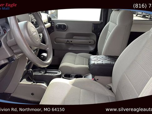 Used 2007 Jeep Wrangler Sahara w/ PWR Convenience Group image 9