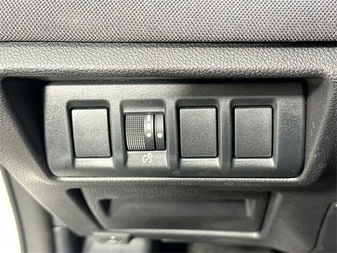 Used 2024 Subaru Outback Premium image 21