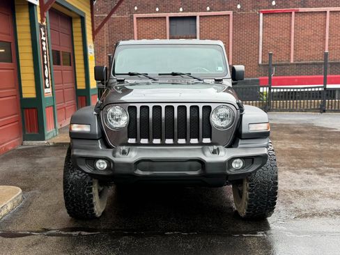 Used 2019 Jeep Wrangler Unlimited Sport S AWD/4WD image 10