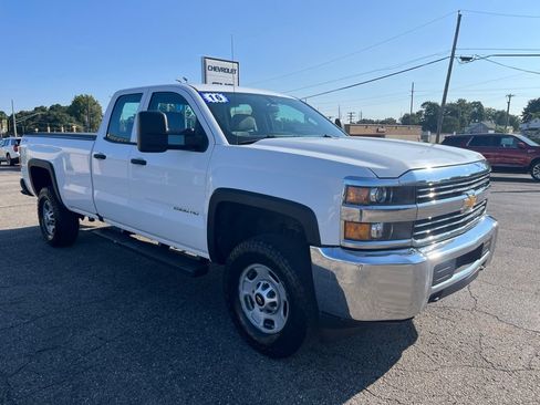 Used 2016 Chevrolet Silverado 2500 W/T w/ Snow Plow Prep Package AWD/4WD image 1