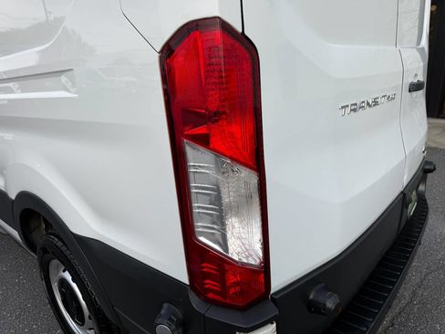 Used 2017 Ford Transit 250 148 Medium Roof image 40