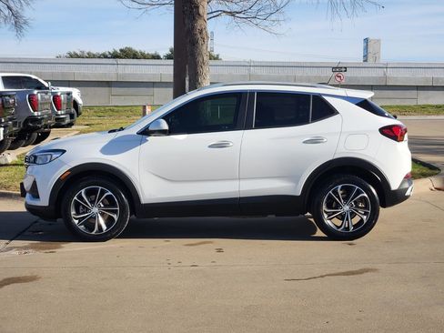 Used 2022 Buick Encore GX Select image 5