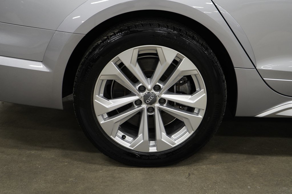 Used 2021 Audi A4 2.0T allroad Premium Plus w/ Premium Plus Package AWD/4WD image 32