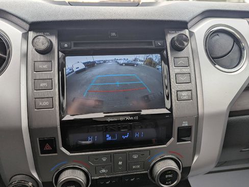 Used 2018 Toyota Tundra Limited image 17