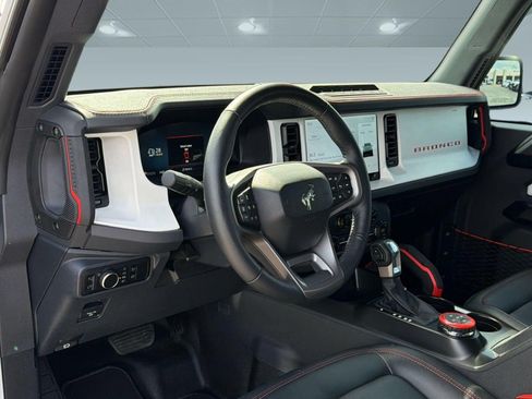 Certified 2025 Ford Bronco Stroppe Edition AWD/4WD image 4