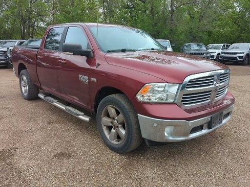 Used 2019 RAM 1500 Big Horn AWD/4WD image 2
