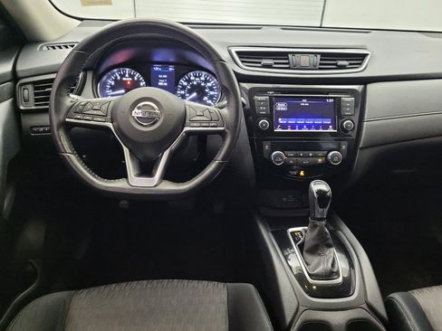 Used 2018 Nissan Rogue SV AWD/4WD image 22
