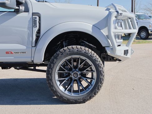 New 2025 Ford F250 Lariat w/ Lariat Ultimate Package image 20