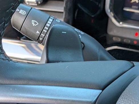 Used 2024 Chevrolet Silverado 1500 LT Trail Boss w/ LT Trail Boss Premium Package image 31