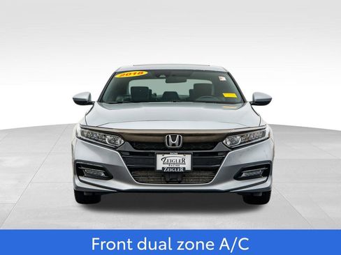 Used 2018 Honda Accord Sport image 2