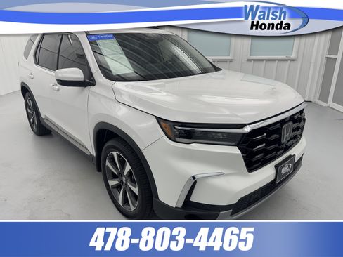 Certified 2024 Honda Pilot Elite image 1