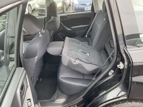 Used 2016 Subaru Forester 2.5i w/ Alloy Wheel Package image 19