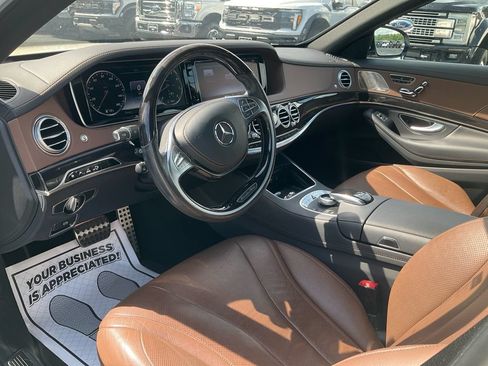 Used 2016 Mercedes-Benz S 550 Sedan image 15