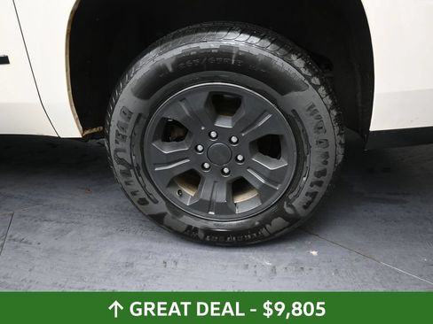 Used 2015 GMC Yukon XL Denali w/ Premium Package AWD/4WD image 13
