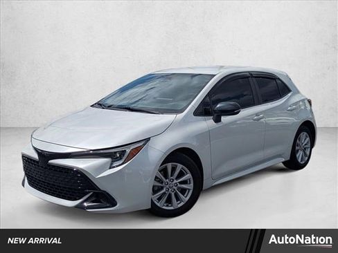 Used 2023 Toyota Corolla SE FWD image 1