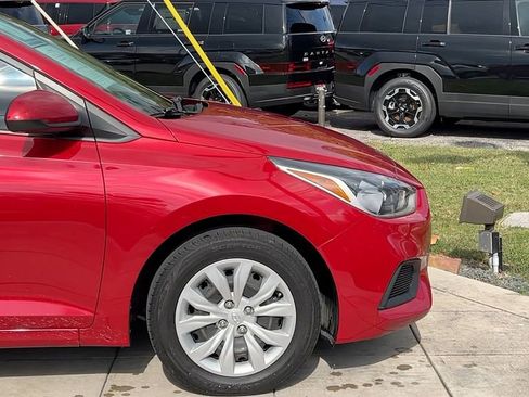 Used 2022 Hyundai Accent SE w/ Cargo Package image 14