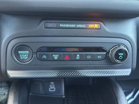Used 2025 Ford Bronco Sport Big Bend w/ Convenience Package AWD/4WD image 35