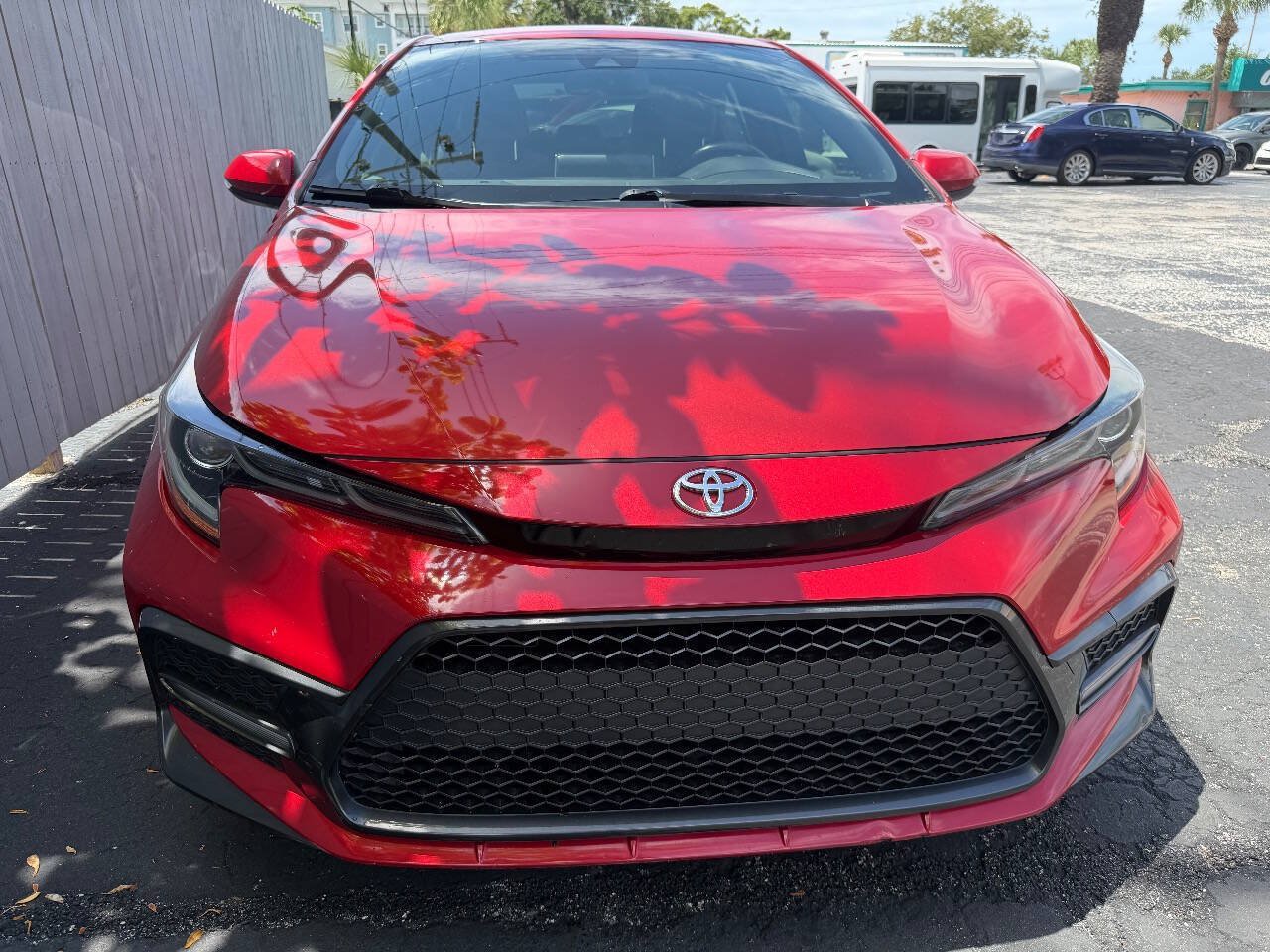 Used 2020 Toyota Corolla SE FWD image 2