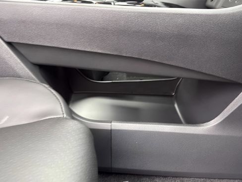New 2026 Nissan Rogue SV AWD/4WD image 22