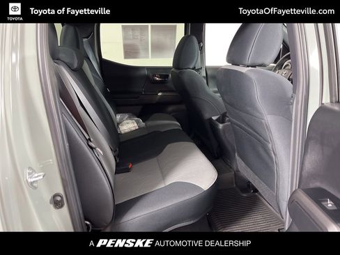 Used 2023 Toyota Tacoma TRD Sport image 8