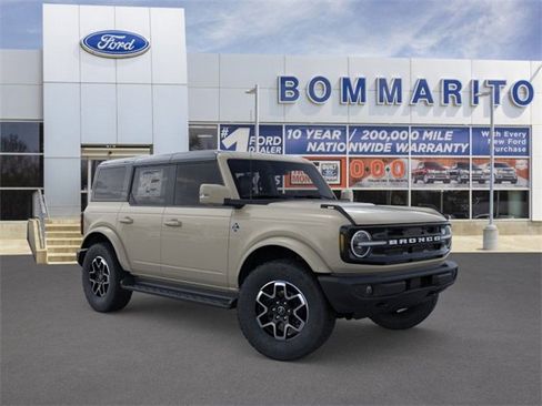 New 2025 Ford Bronco Outer Banks image 7